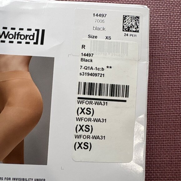 WOLFORD Pure 10 Tight in Black XSmall New Womens Nylons Pantyhose - Picture 6 of 10